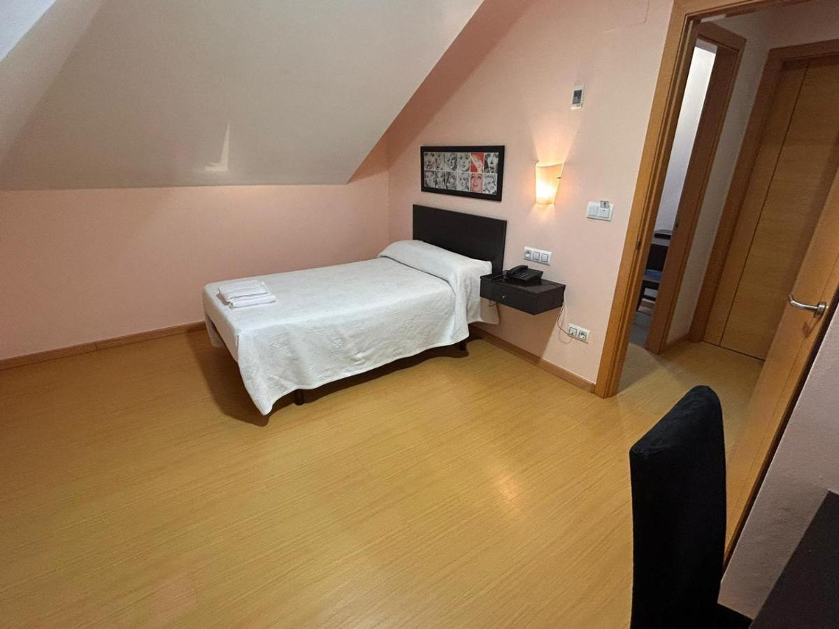 Hostal Restaurante Aqua 오렌세 외부 사진