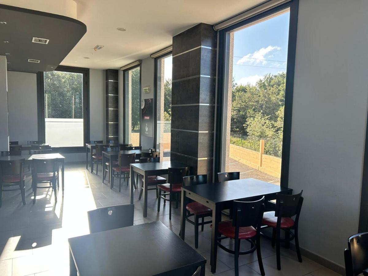 Hostal Restaurante Aqua 오렌세 외부 사진